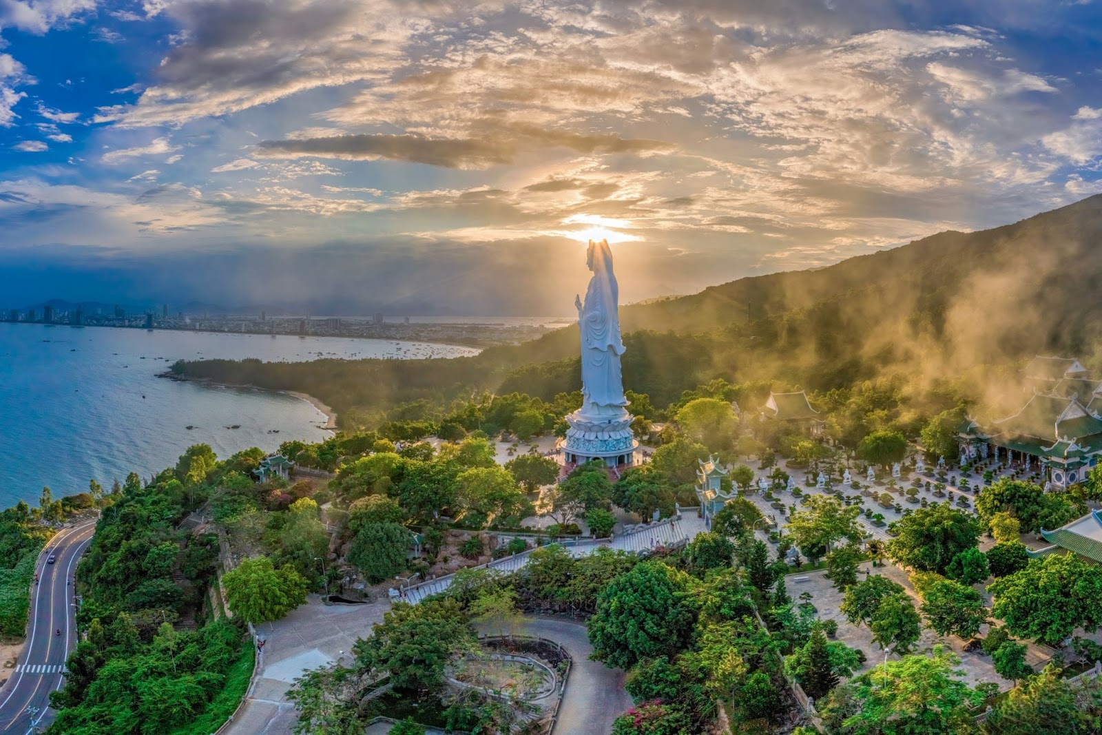  Package Tour Đà Nẵng – Hội An – Bà Nà Hills 4N3Đ I Ngủ 1 đêm Đà Nẵng, 1 đêm Hội An, 1 đêm Bà Nà Hills